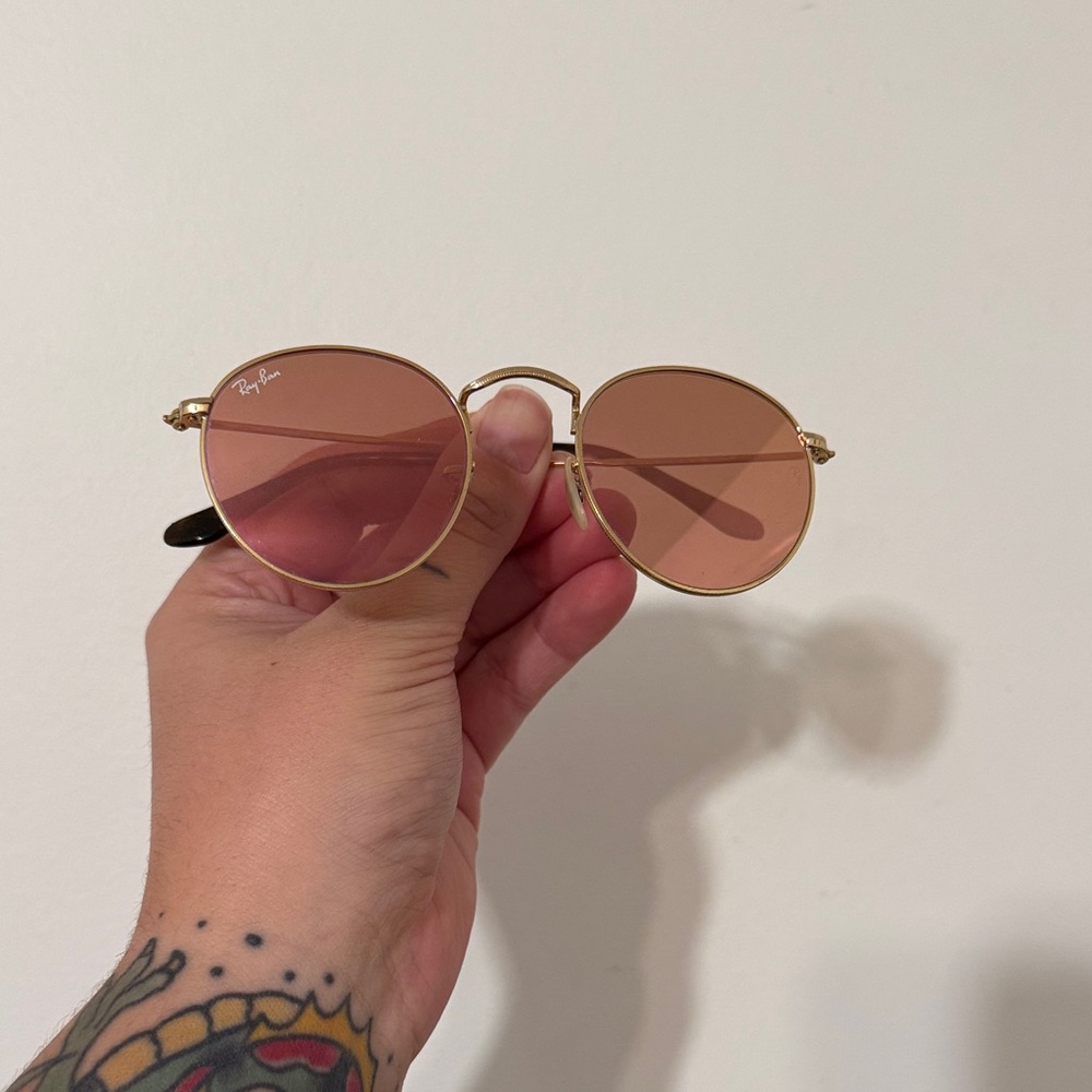 Ray-Ban Gold Frame Sunglasses with Pink Lenses